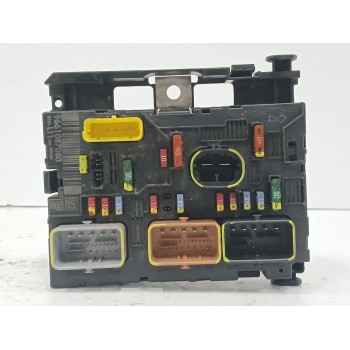 Recambio de caja reles / fusibles para peugeot 307 cc (3b) 2.0 hdi 135 referencia OEM IAM 9661087080  