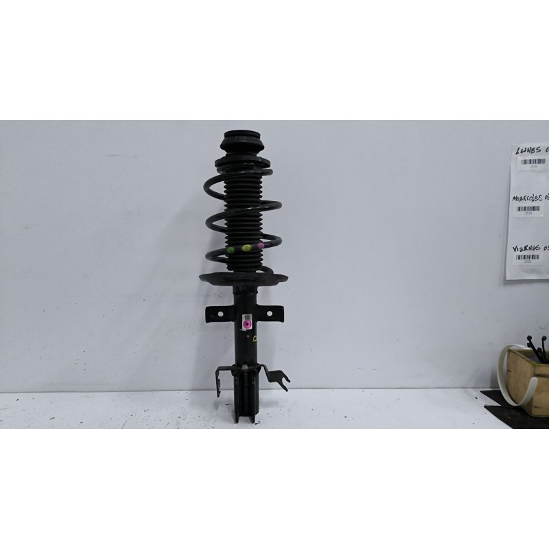 Recambio de amortiguador delantero derecho para renault clio v (b7_) 1.5 blue dci 100 (b7ad) referencia OEM IAM 543026739R  