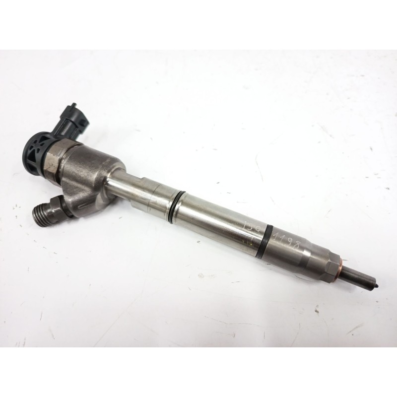 Recambio de inyector para kia sportage iii (sl) 1.7 crdi referencia OEM IAM 338002A610 0445110589 