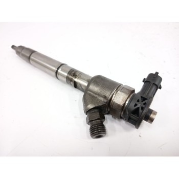 Recambio de inyector para kia sportage iii (sl) 1.7 crdi referencia OEM IAM 338002A610 0445110589 