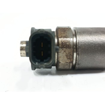 Recambio de inyector para kia sportage iii (sl) 1.7 crdi referencia OEM IAM 338002A610 0445110589 