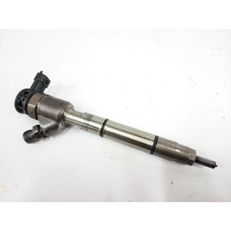 Recambio de inyector para kia sportage iii (sl) 1.7 crdi referencia OEM IAM 338002A610 0445110589 