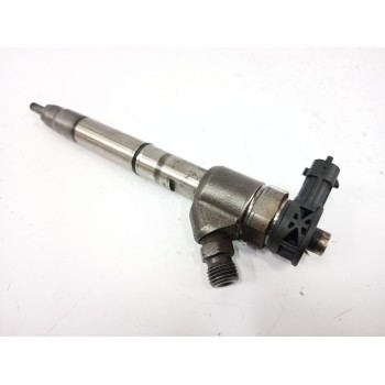 Recambio de inyector para kia sportage iii (sl) 1.7 crdi referencia OEM IAM 338002A610 0445110589 