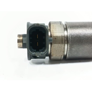 Recambio de inyector para kia sportage iii (sl) 1.7 crdi referencia OEM IAM 338002A610 0445110589 
