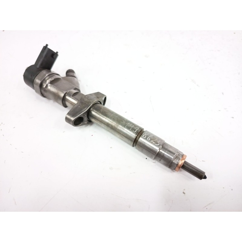Recambio de inyector para opel movano a autobús (x70) 2.5 dti (jd) referencia OEM IAM 8200101135 0445110087 