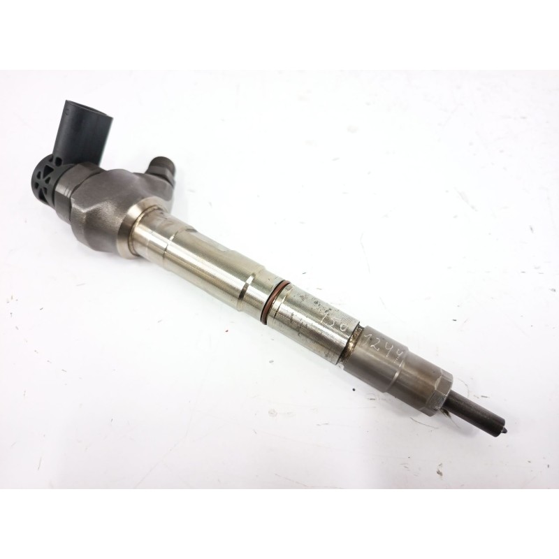 Recambio de inyector para volkswagen passat b8 (3g2, cb2) 2.0 tdi referencia OEM IAM 04L130277AC 0445110087 