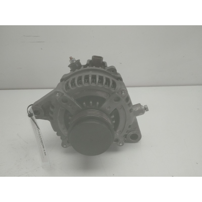 Recambio de alternador para toyota corolla (_e12_) 2.0 d-4d (cde120r_, cde120l_) referencia OEM IAM   