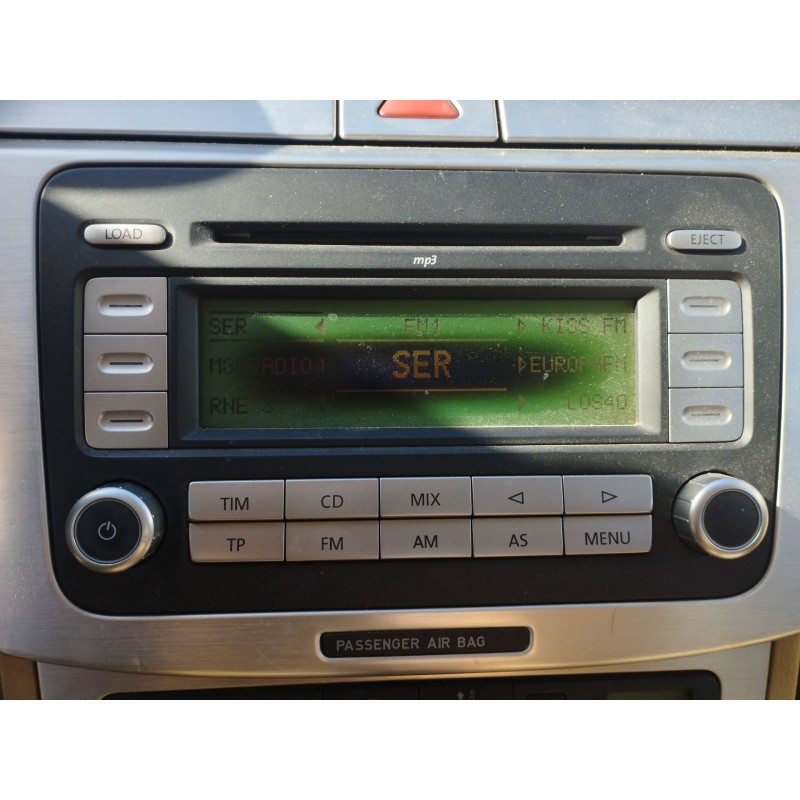 Recambio de sistema audio / radio cd para volkswagen passat b6 (3c2) 2.0 tdi 16v referencia OEM IAM   
