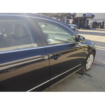 Recambio de puerta delantera derecha para volkswagen passat b6 (3c2) 2.0 tdi 16v referencia OEM IAM   