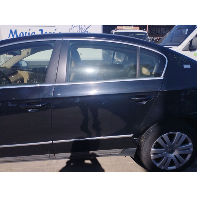Recambio de puerta trasera izquierda para volkswagen passat b6 (3c2) 2.0 tdi 16v referencia OEM IAM   
