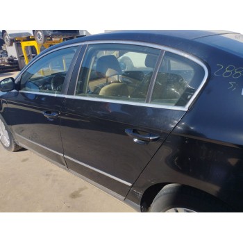 Recambio de puerta trasera izquierda para volkswagen passat b6 (3c2) 2.0 tdi 16v referencia OEM IAM   