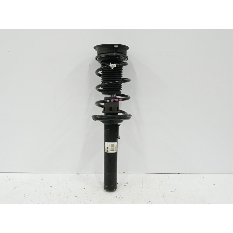 Recambio de amortiguador delantero derecho para audi a3 sportback (8va, 8vf) 2.0 tfsi quattro referencia OEM IAM 8V0413029J  