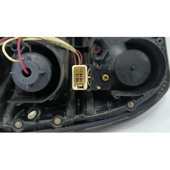 Recambio de piloto trasero izquierdo para toyota land cruiser 90 (_j9_) 3.0 td (kzj90_, kzj95_) referencia OEM IAM   
