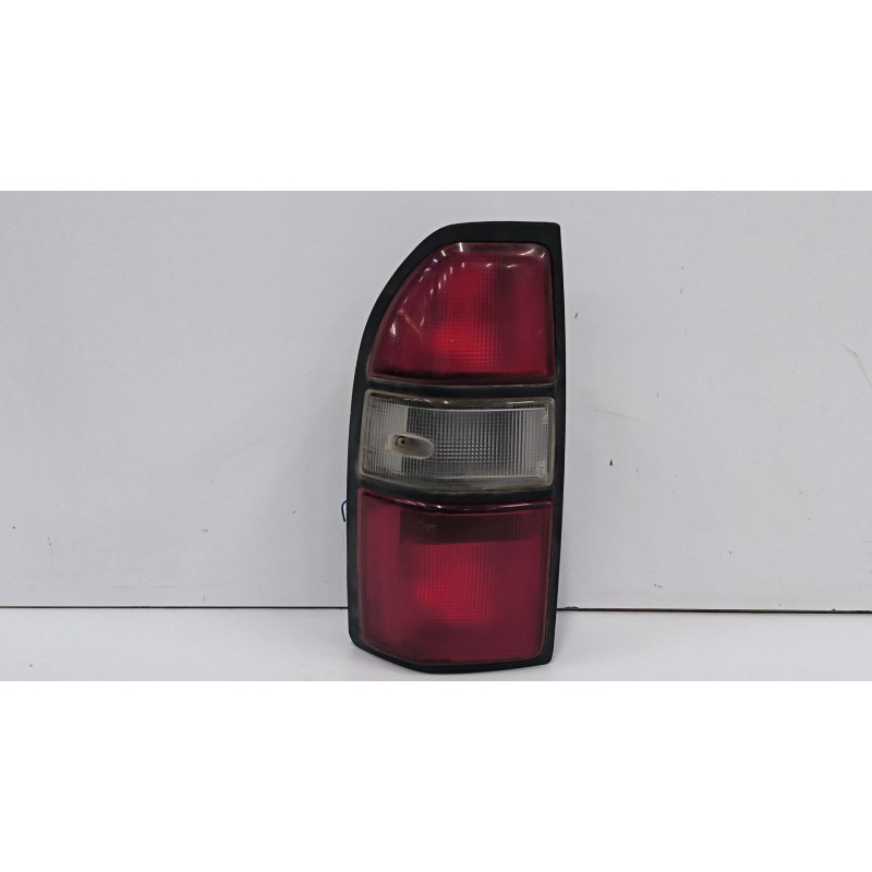 Recambio de piloto trasero izquierdo para toyota land cruiser 90 (_j9_) 3.0 td (kzj90_, kzj95_) referencia OEM IAM   