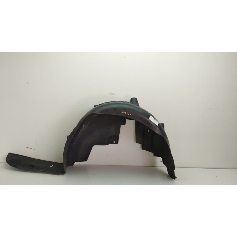 Recambio de paso de rueda trasero derecho para peugeot 301 1.6 vti 115 cambio manual 5 velocidades referencia OEM IAM   