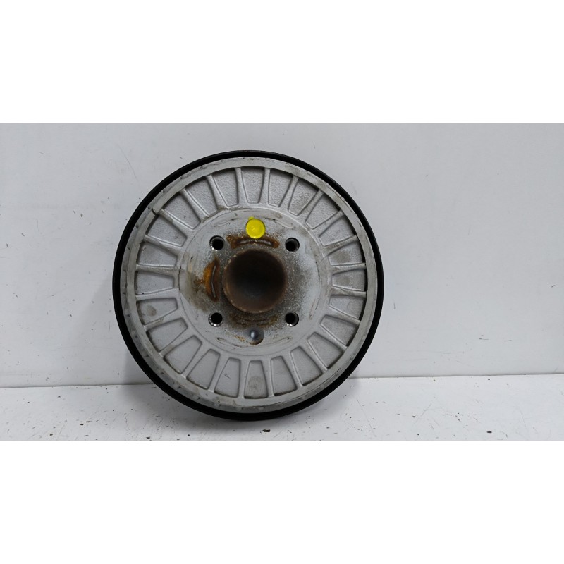 Recambio de tambor freno trasero izquierdo para renault clio v (b7_) 1.5 blue dci 100 (b7ad) referencia OEM IAM 440104112R 27325