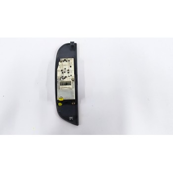 Recambio de mando elevalunas delantero izquierdo para toyota land cruiser 90 (_j9_) 3.0 td (kzj90_, kzj95_) referencia OEM IAM 7