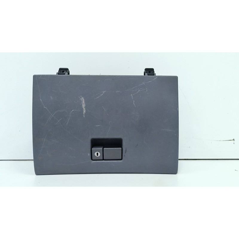 Recambio de guantera para toyota land cruiser 90 (_j9_) 3.0 td (kzj90_, kzj95_) referencia OEM IAM 5555260080  