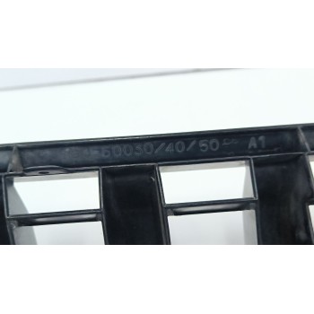 Recambio de rejilla delantera para toyota land cruiser 90 (_j9_) 3.0 td (kzj90_, kzj95_) referencia OEM IAM 5310060030 531006004