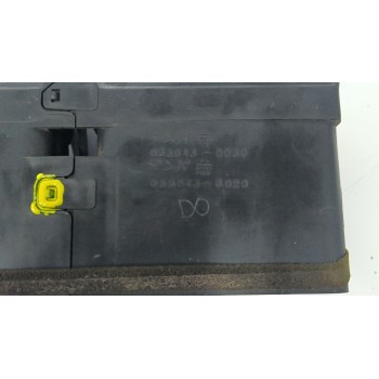 Recambio de rejilla aireadora para toyota land cruiser 90 (_j9_) 3.0 td (kzj90_, kzj95_) referencia OEM IAM 6556430020 655632008