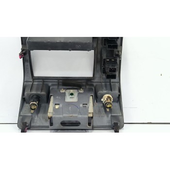 Recambio de consola central para toyota land cruiser 90 (_j9_) 3.0 td (kzj90_, kzj95_) referencia OEM IAM 5541260160 5541260 