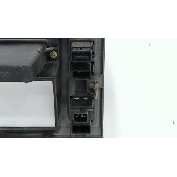 Recambio de consola central para toyota land cruiser 90 (_j9_) 3.0 td (kzj90_, kzj95_) referencia OEM IAM 5541260160 5541260 