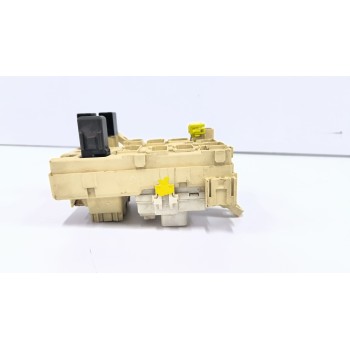 Recambio de caja reles / fusibles para toyota land cruiser 90 (_j9_) 3.0 td (kzj90_, kzj95_) referencia OEM IAM 8264160020  