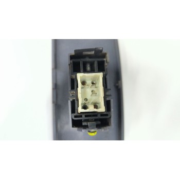 Recambio de mando elevalunas delantero derecho para toyota land cruiser 90 (_j9_) 3.0 td (kzj90_, kzj95_) referencia OEM IAM 742