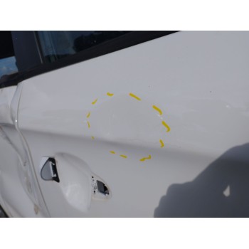 Recambio de puerta delantera derecha para kia carens iv 1.7 crdi referencia OEM IAM   