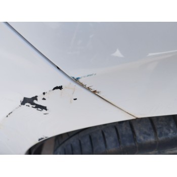 Recambio de aleta delantera izquierda para kia carens iv 1.7 crdi referencia OEM IAM   