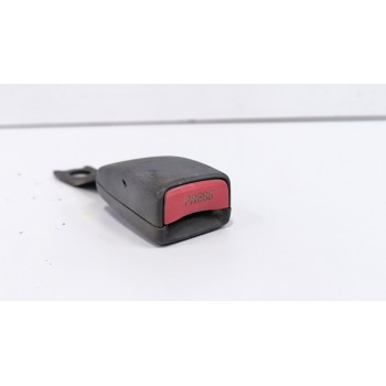 Recambio de enganche cinturon delantero derecho para toyota land cruiser 90 (_j9_) 3.0 td (kzj90_, kzj95_) referencia OEM IAM   