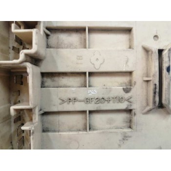 Recambio de caja reles / fusibles para toyota celica (t20) 1.8 referencia OEM IAM   