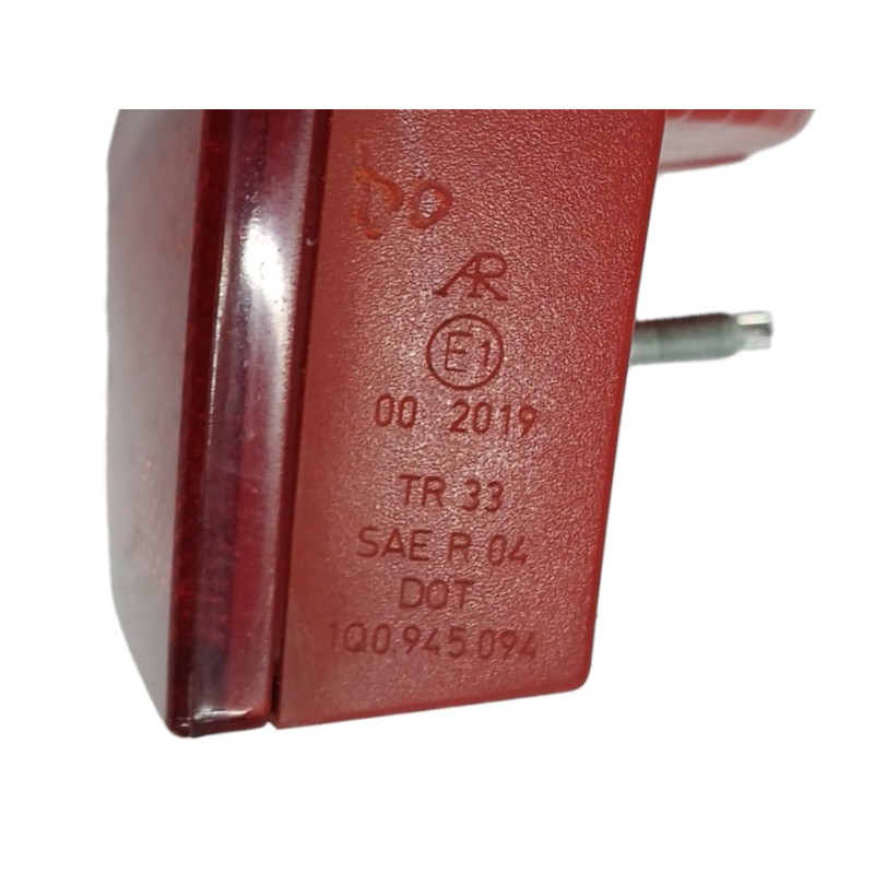 PILOTO TRASERO DERECHO INTERIOR