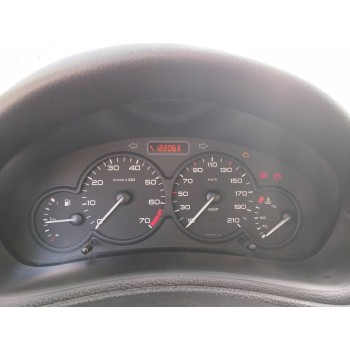 peugeot 206 berlina del año 2005