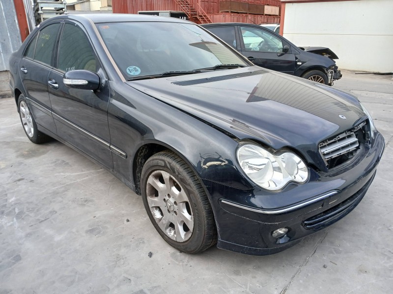 MERCEDES-BENZ CLASE C (W203) BERLINA