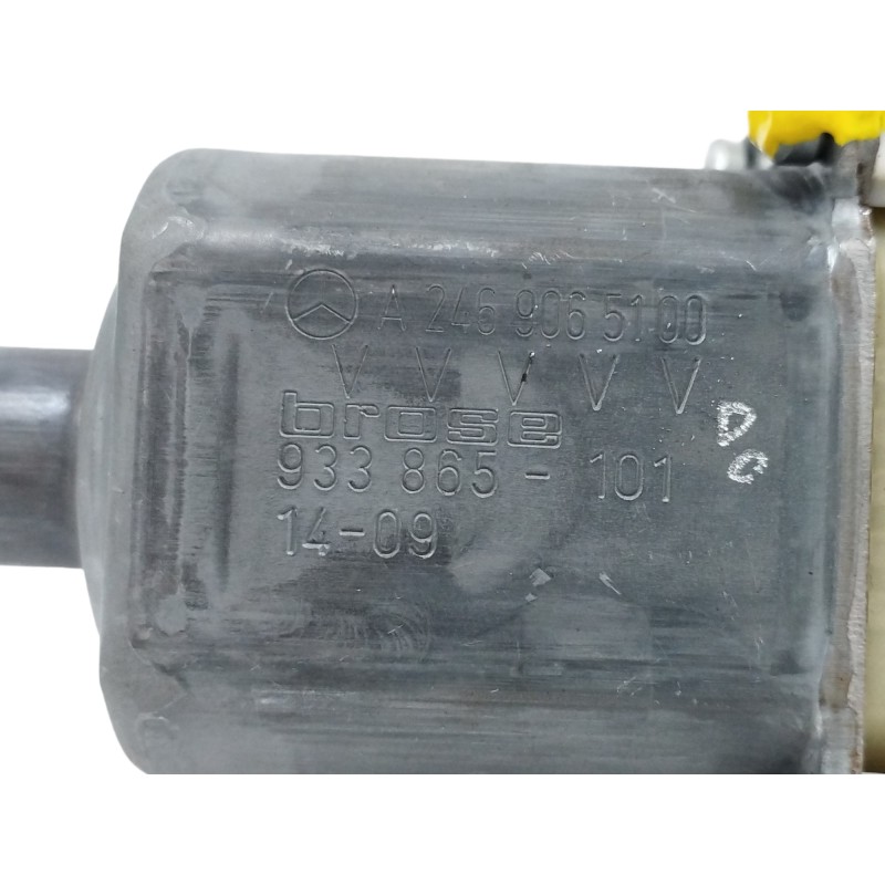 MOTOR ELEVALUNAS DELANTERO IZQUIERDO 0130822690