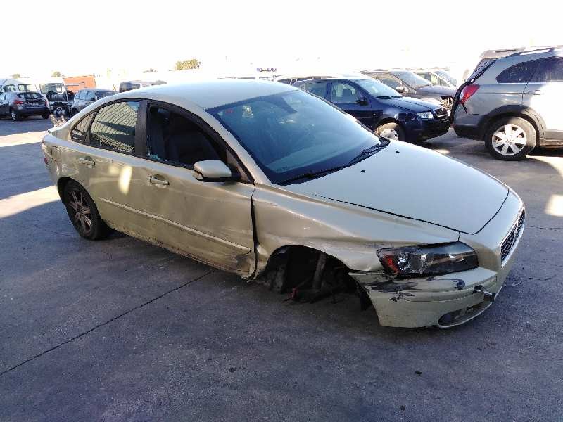 VOLVO S40 BERLINA