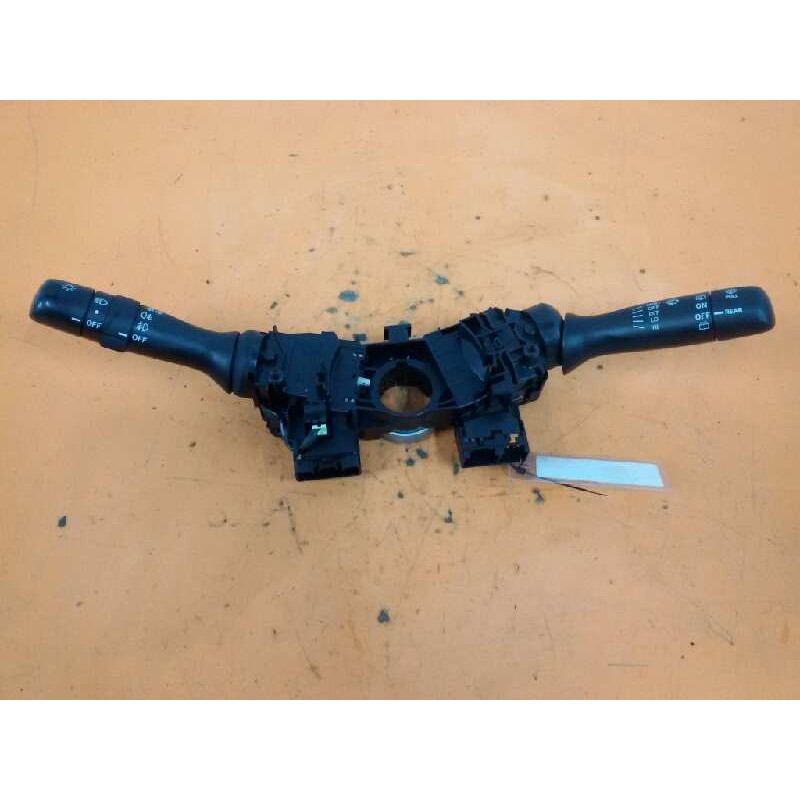 Recambio de mando multifuncion para toyota yaris (_p9_) 1.4 d-4d (nlp90_) referencia OEM IAM 17F001 17F144 