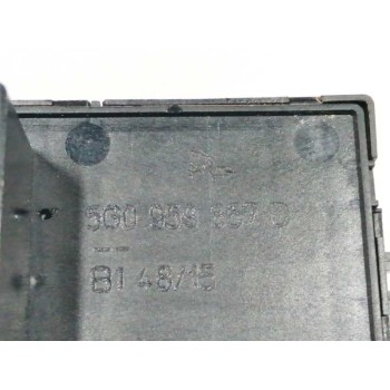 Recambio de mando elevalunas delantero izquierdo para volkswagen touran (5t1) 1.6 16v tdi dpf referencia OEM IAM 5G0959857D  