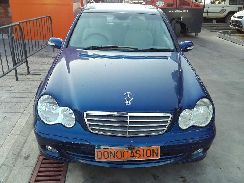 MERCEDES-BENZ CLASE C (W203) BERLINA