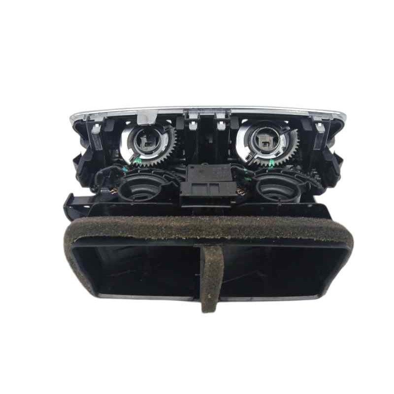 REJILLA AIREADORA TRASERA CENTRAL