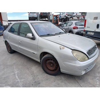 citroën xsara berlina del año 2004