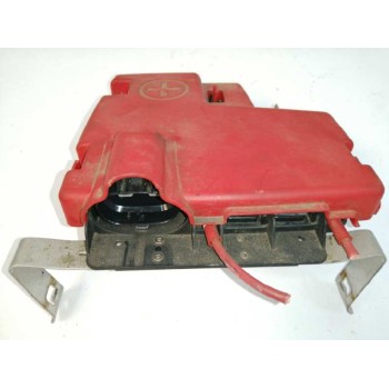 Recambio de caja reles / fusibles para renault kangoo 1.5 dci diesel fap referencia OEM IAM 241363873R  