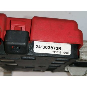 Recambio de caja reles / fusibles para renault kangoo 1.5 dci diesel fap referencia OEM IAM 241363873R  