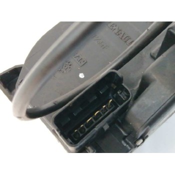 Recambio de cerradura puerta delantera derecha para renault kangoo 1.5 dci diesel fap referencia OEM IAM 8200497604F  