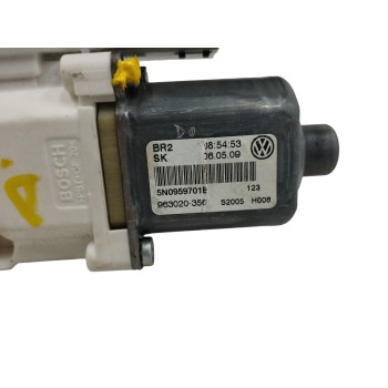 Recambio de motor elevalunas delantero izquierdo para volkswagen tiguan (5n2) 2.0 tdi referencia OEM IAM 5N0959701E 1K0959793Q 
