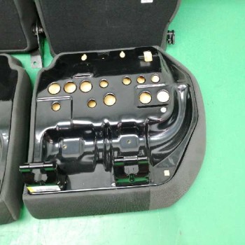 Recambio de asientos traseros para ford kuga (cbv) 2.0 tdci cat referencia OEM IAM   