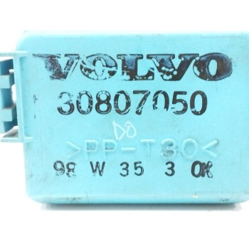 Recambio de modulo electronico para volvo v40 familiar 1.6 cat referencia OEM IAM 30807050  