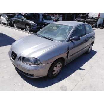seat ibiza (6l1) del año 2004