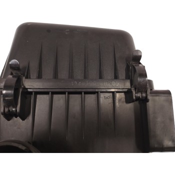 Recambio de filtro aire para kia cee´d 1.6 crdi cat referencia OEM IAM 281002H200  